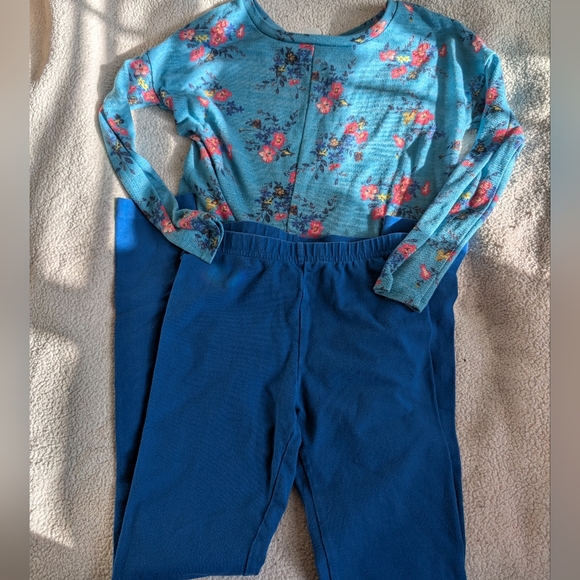 Box#29 ♨️ 5 For $30 ♨️Hanna Andersson Leggings Paired with Old Navy Flowered Top - Picture 1 of 7